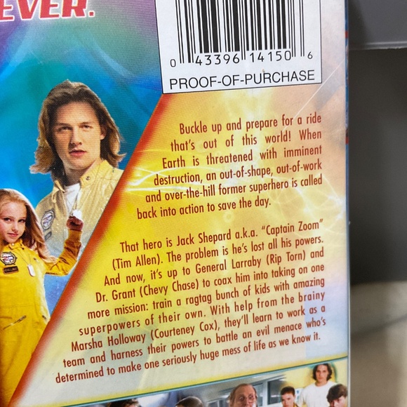 DVD - Tim Allen’s ZOOM: Academ for Superheroes. V149 - Picture 3 of 4